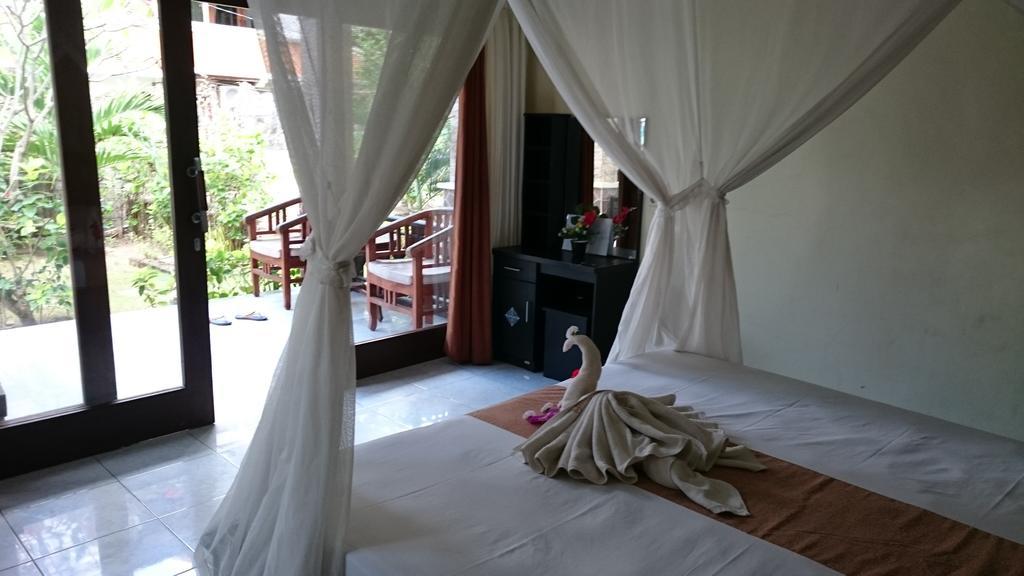 Barracuda Beach Hostel Amed Eksteriør bilde