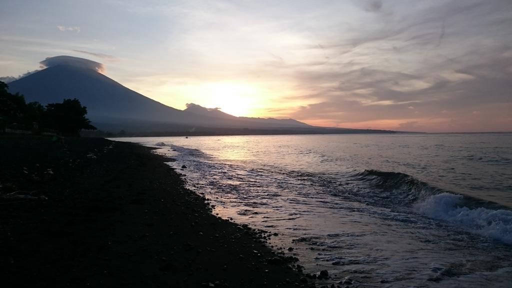 Barracuda Beach Hostel Amed Eksteriør bilde