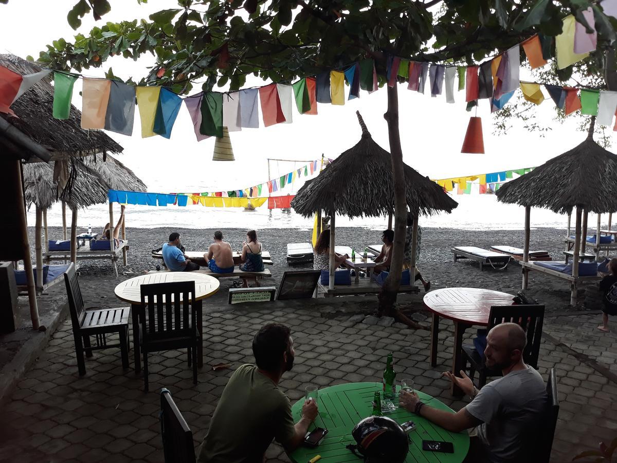 Barracuda Beach Hostel Amed Eksteriør bilde